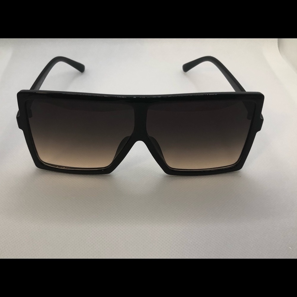 Black Oversized Sunglasses